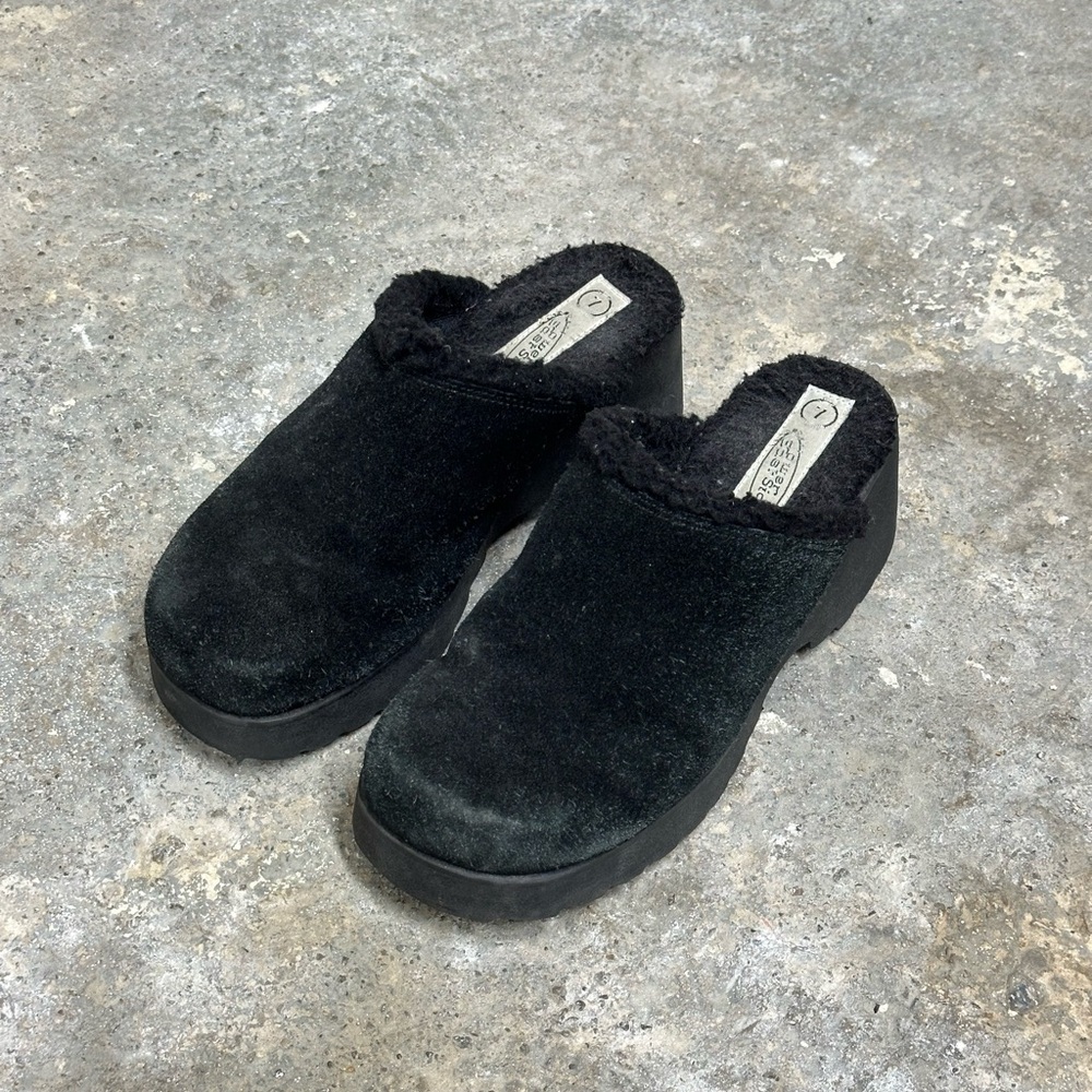 Y2K Black Suede Chunky Mules